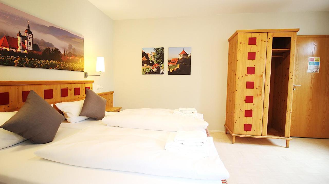 Aparthotel Alte Schmiede Dettelbach Dış mekan fotoğraf